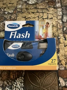 HomeLife Flash Einwegkamera Innen oder Außen 27 Belichtungen 35mm abgelaufen - Bild 1 von 3