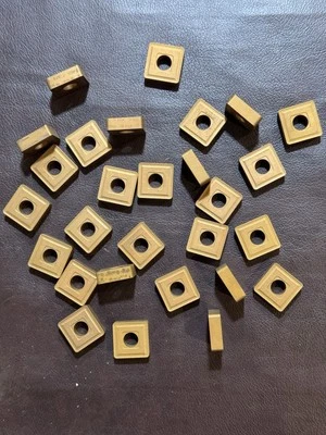 29 insertos de corte de carburo de valenita como nuevos/sin usar SNMG190616 HA1788T35 Foto 1 de 4