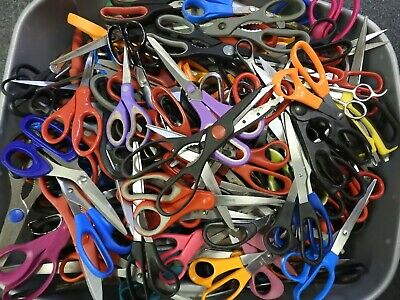 Mixed Lot Of 10 Large And Small Scissors (Used, Various Brands/Colors) • 21.49€