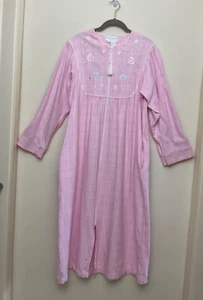 Miss Elaine Med Flannel Robe Embroidered, Zip Up, Pockets, Tassel, Cotton EXC! - Picture 1 of 11