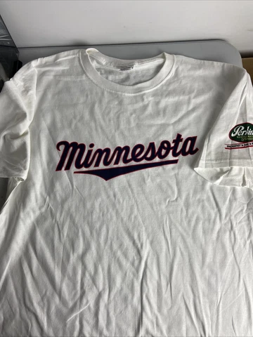 Minnesota Twins “Minnesota script” White T Shirt (New) (Size L) Cover