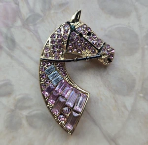 Pink Jeweled MAGNETIC Horse Head brooch, horse show lapel, equestrian gift - Picture 1 of 5