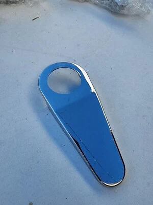 Mercedes Benz R107 SL 280 300 350 450 380 560 500SL seat hinge cover 1079130528  - Image 1 of 3