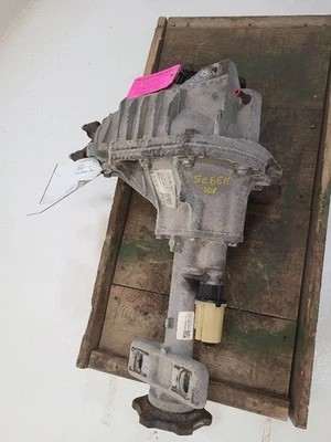 15-20 Chevrolet Suburban 1500 Portador Delantero 3.42 Relación Opt GU6 23312174        Foto 1 de 4