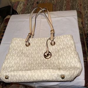 MICHAEL KORS JET SET TRAVEL LARGE MULTIFUNCTION SHOULDER TOTE BAG CREAM 15x11x6 - Picture 1 of 9