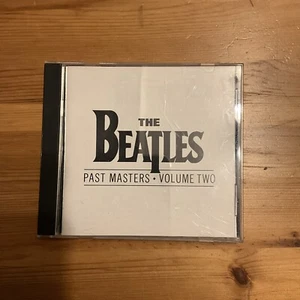 The Beatles Past Masters Volume Two CD 1988 (CDP 7 90044 2) - Imagen 1 de 4