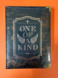 G-DRAGON (BIGBANG) - ONE OF A KIND (BRONZE VER.) CD (SEALED) - Picture 1 of 2