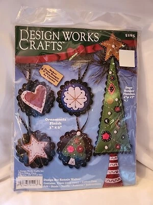 Design Works Crafts Christmas Ornament Kit #5185 Door Hangers And Ornaments NEW - Image 1 of 3