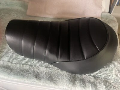 Harley-Davidson Sportster XL1200 y 883 asiento individual para años 2016-2022 Foto 1 de 3