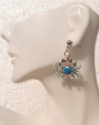 Aretes colgantes de 1" cangrejo azul del zodiaco de Cáncer Foto 1 de 3