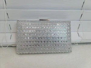 Elegant Silver rhinestone studded metallic clutch bag - Picture 1 of 11