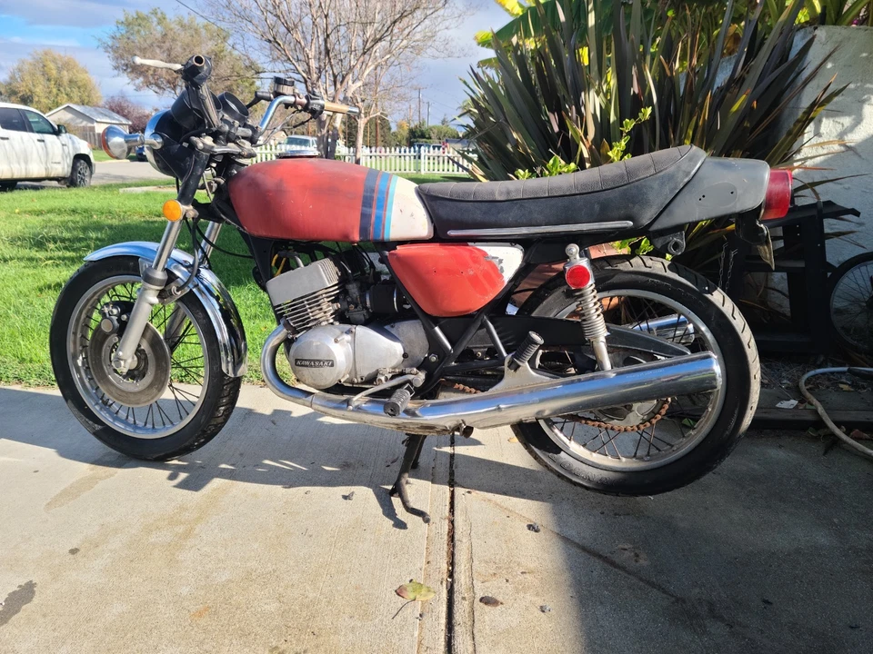 1975 Kawasaki S3A 400  - Изображение 1 из 4