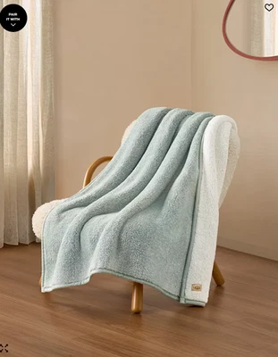 Бесплатная доставка! Новый! UGG® Classic UGGfluff плед, 50 «x 70» * без дополнительной платы за импорт * - Изображение 1 из 4