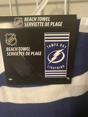 Toalha de praia Tampa Bay Lightning team cor 30X60 com listras logotipo parafusos.    - Imagem 1 de 4