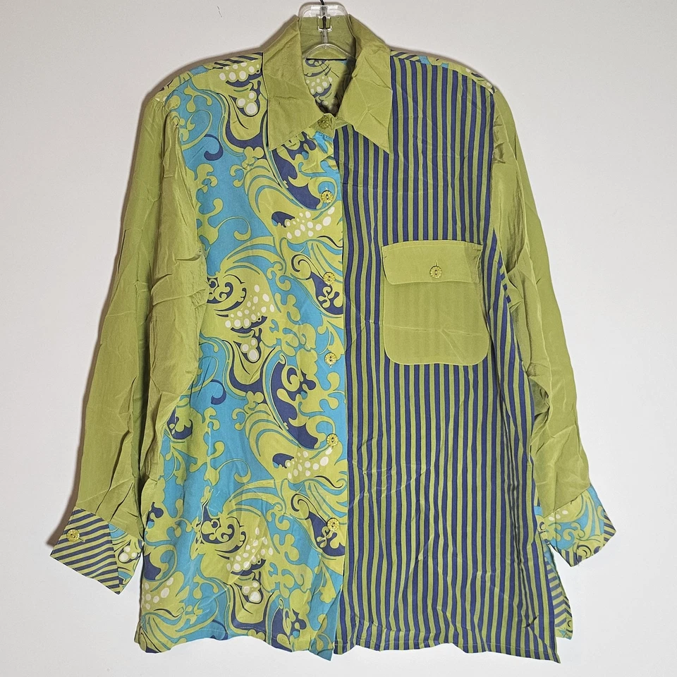Camisa Koos of Course para mujer pequeña verde azul seda retazos abotonados artística Foto 1 de 4