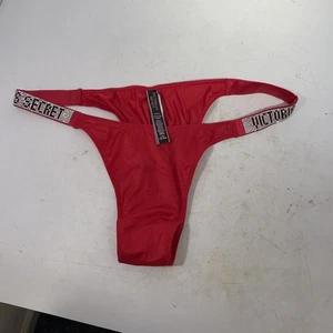 Mutandine brasiliane Victorias Secret colori caldi logo cinturino lucido grandi paillettes rosse - Foto 1 di 6
