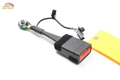 Chevrolet Trax 2024 cinturón de seguridad del lado del pasajero delantero derecho hebilla OEM Foto 1 de 4