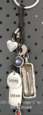 GRACE ADELE "ZETA" PLATA CLIP-ON LLAVERO LLAVERO BOLSO BLING ACCESORIO Hope Foto 1 de 4