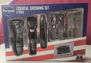 Barbasol Essential Grooming Set 11 Piezas Afeitadora Húmeda/Seca, Recortadora de Barba, Mucho Más - Imagen 1 de 4