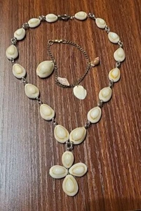 VTG Shell Necklace and bracelet. - Picture 1 of 4