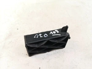 Volvo V70 Radiator Bracket - Bild 1 von 3