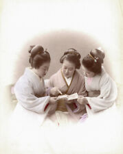 c.1880's PHOTO - JAPAN THREE GIRLS WITH A BOOK