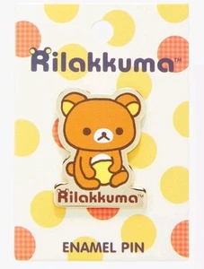 Rilakkuma Bear Posed Above His Name Exclusive Rilakkuma Portrait Enamel Pin - Picture 1 of 6