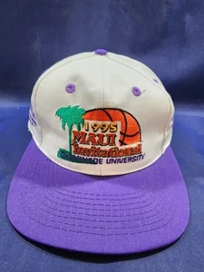 Vintage Logo Athletic 1995 Maui Invitational Hat White Strapback Cap - Bild 1 von 11