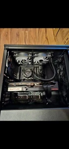 high end gaming pc + 2 Gaming Monitore + Halterung - Bild 1 von 7