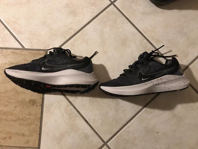 Nike Air Zoom WINFLO 8 SHIELD Laufschuh Damen Größe 37,5 - wie neu - Bild 1 von 4