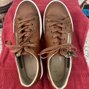 Reiker - Women’s Brown leather laced Comfort Shoe/Trainer Size EU 41 7 side zip - Picture 1 of 8