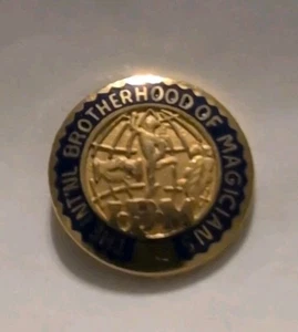 RARE Vintage International Brotherhood of Magicians IBM Lapel Pin OLD - Picture 1 of 2