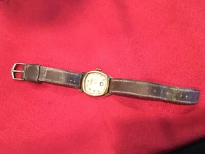 Benrus Watch Model BB 2~ 15 Jewels~ For Parts or Service - Picture 1 of 9