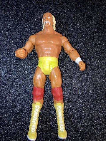 ACTION FIGURE Hulk Hogan with Gold Trunks WWF WWE WCW (NEAR MINT) Cover