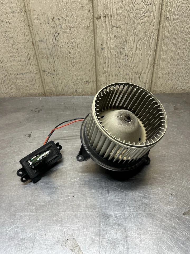 Chevrolet Silverado 2500 2003-06 motor soplador con resistencia OEM Foto 1 de 4