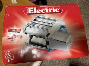 Macchina per la pasta elettrica Imperia electric con Ravioli Maker - Foto 1 di 3
