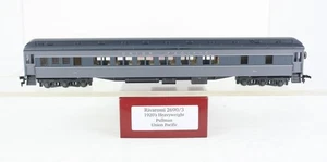 HO Scale Rivarossi Union Pacific Heavyweight Pullman Car Metal Wheels - Picture 1 of 7