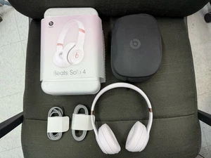 Beats MUW33LL/A Solo 4 Wireless On-Ear Kopfhörer Cloud Pink Neu - Bild 1 von 5