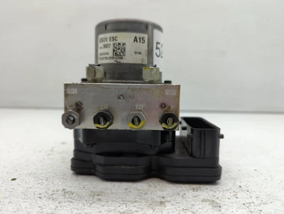 2016-2016 Buick Encore Abs Pump Control Module V26GC - Image 1 of 4