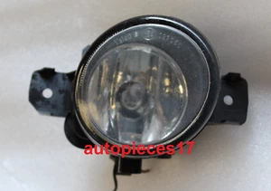 FEU PHARE ANTIBROUILLARD AVANT DROIT VALEO D'ORIGINE RENAULT CLIO LAGUNA NISSAN - Picture 1 of 3