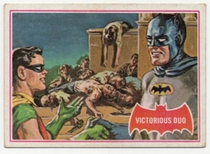 1966 Batman Red Bat (28A) Victorious Duo - Picture 1 of 2