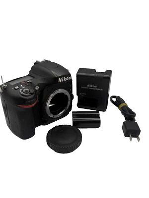 尼康 D600 2430 万像素数码单反相机 - 黑色(仅机身)充电器电池盖 — 第 1/4 张图片