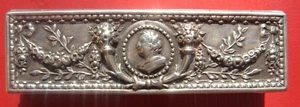 ANTIGUO Napoleón Hecho a Mano Artes y Manualidades PLATA Flores en Relieve CAJA 92 Gramos - Imagen 1 de 24