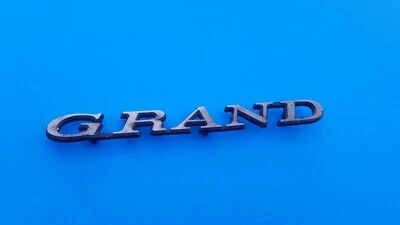 Pontiac Grand Safari Wagon 1971 1972 emblema logotipo insignia símbolo 71 72 OEM A20 Foto 1 de 4