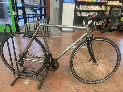 Bicicleta de carretera Merlin Titanium Campagnolo 54/55 cm Foto 1 de 4