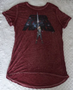 Camisa Star Wars Mediana M Juniors Damas Los Últimos Jedi En muy buen estado manga corta - Imagen 1 de 3
