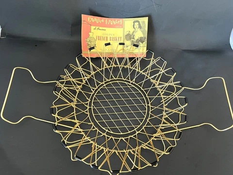Vintage Le Gracieux Golden French Basket Coated Wire Collapsible Egg France Cover