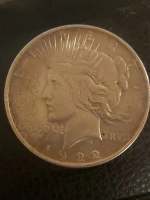 1922 Silver Peace Dollar $1 - Image 1 of 4