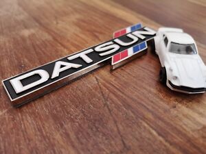 Datsun 240z 260Z 280Z S30 280zx 510 badge hatch emblem fender emblem dash emblem