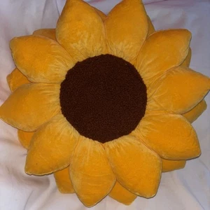 Green Philosophy Yellow Sunflower 3D Throw Pillow 20x20 - Picture 1 of 10